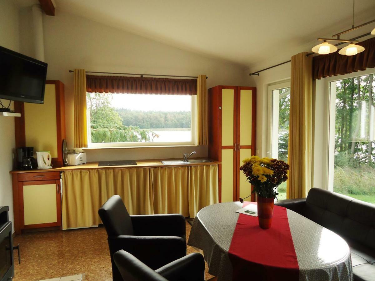 Ferienhaeuser Seewiesen Reimershagen Exterior photo